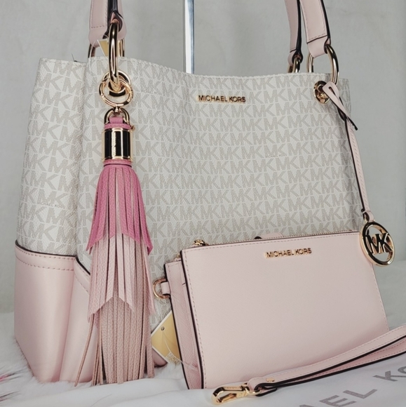 Michael Kors Handbags - Michael Kors 3 SET Designer Purse Bag Wallet ++
